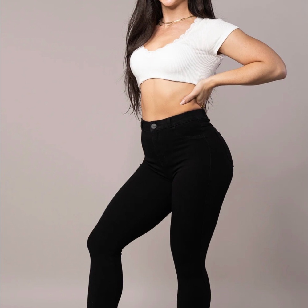 FitJeans 360 High Waisted - Black Denim Pants - Picture 2 of 7
